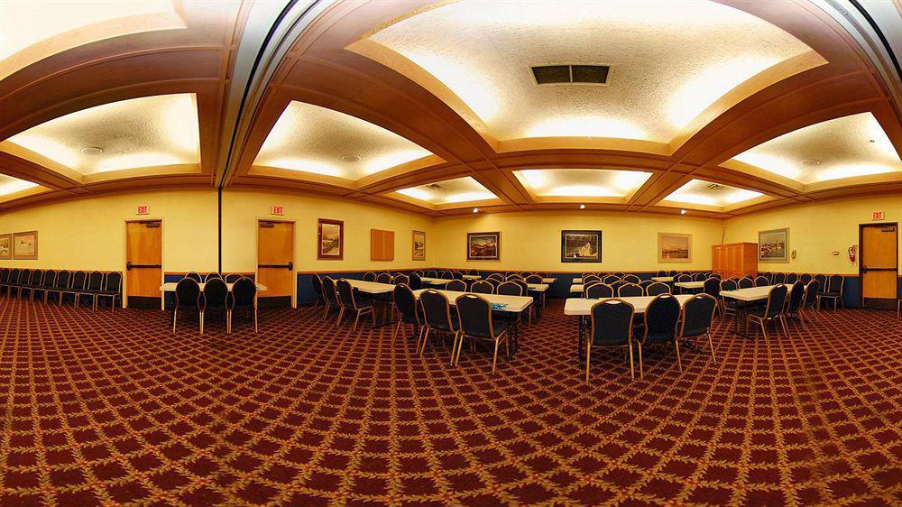 Super 8 By Wyndham Oceanside Marty'S Valley Inn Kültér fotó